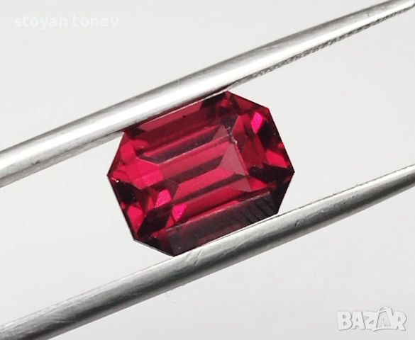 Рядък 3.51 каратов  кърваво червен транат от Африка,натурален, нетретиран! , снимка 11 - Други - 53751901