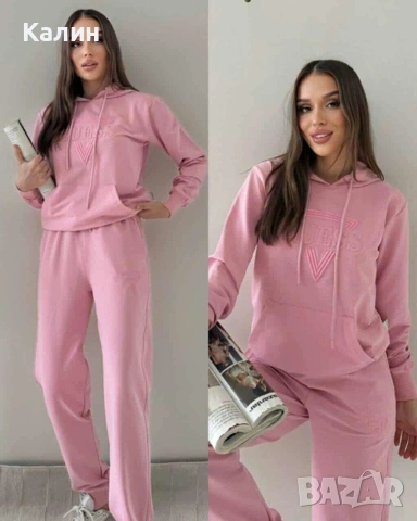 Дамски комплекти Guess - няколко цвята - 34€, снимка 3 - Спортни екипи - 53329947