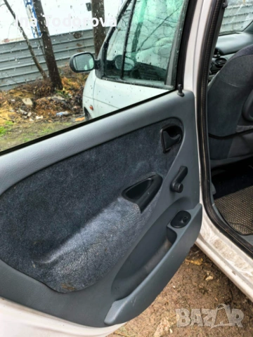 Renault scenic , снимка 8 - Автомобили и джипове - 53858418