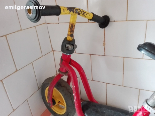 Детско колело , ролери и старо рибарско столче., снимка 2 - Екипировка - 29476956