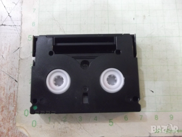 Видеокасета "maxell" - 1, снимка 6 - Чанти, стативи, аксесоари - 51925658