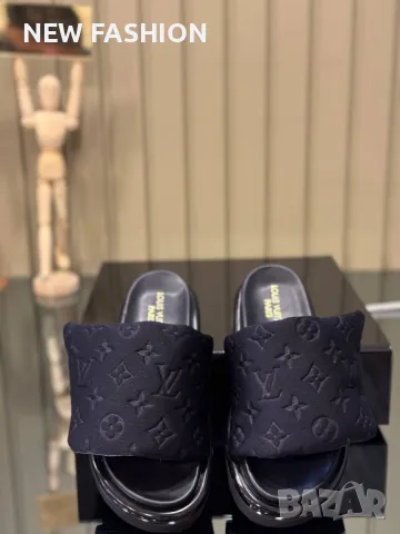 Дамски Чехли : 36-41 : Louis Vuitton , снимка 1 - Чехли - 46841319