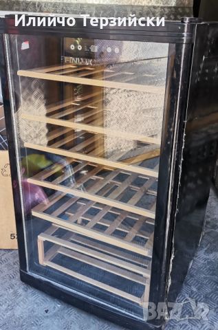 Охладител за вино, снимка 5 - Хладилни витрини и фризери - 45687642