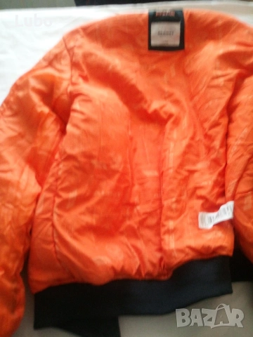 Продава яке, снимка 3 - Якета - 53079405