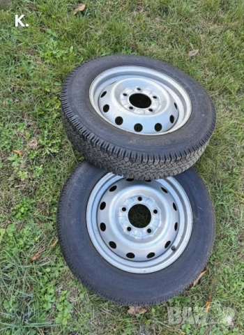 джанти с гуми за Lada Niva оригинални, снимка 2 - Гуми и джанти - 53996169