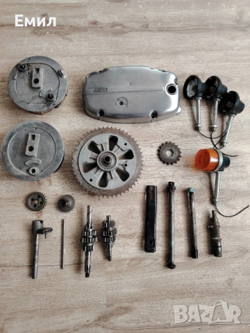 Продавам CZ 350 - 6V на части, снимка 3 - Мотоциклети и мототехника - 53972084