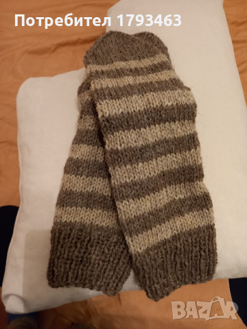 Ръчно плетени мъжки чорапи от вълна размер 44, снимка 10 - Мъжки чорапи - 44530770