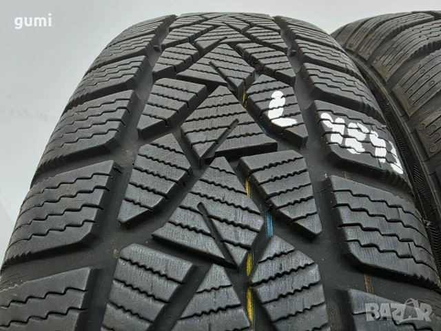 2бр зимни гуми 175/65/15 UNIROYAL L04843 