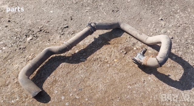 Воден Маркуч и Фланец Пежо Партнер - Ситроен Берлинго , снимка 2 - Части - 53941724