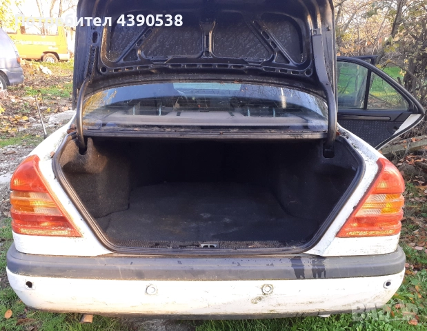 Mercedes-Benz C 180 (W 202), снимка 5 - Автомобили и джипове - 52543979