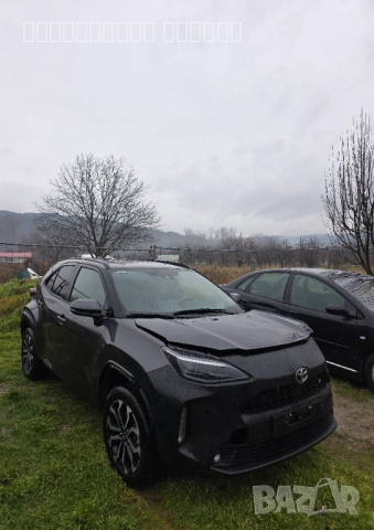 Toyota yaris cross 1.5 Hybrid 4x4 2024
