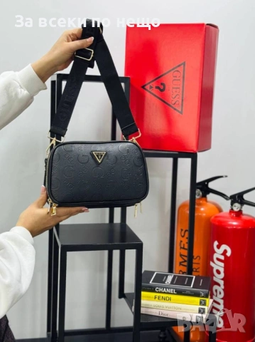 Guess Дамска Чанта С Дълга Дръжка За През Рамо Гес - Различни Цветове Код E1309, снимка 6 - Чанти - 53757887