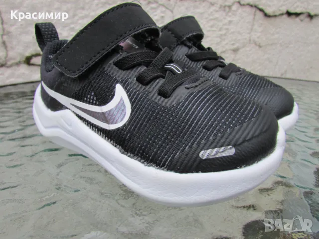 Детски маратонки Nike Downshifter 12, снимка 3 - Детски маратонки - 49599629