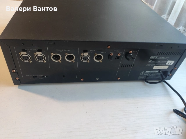 Fostex D-5 Digital Master Recorder – Отлично състояние, снимка 8 - Декове - 53858103