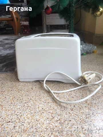 Тостер Moulinex 1000W, снимка 4 - Тостери - 52874834