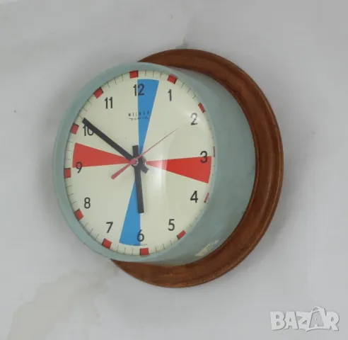 503 Корабен часовник,със зони на радиомълчание.