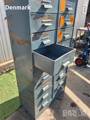 Метален шкаф за инструменти , снимка 3 - Други инструменти - 53821614