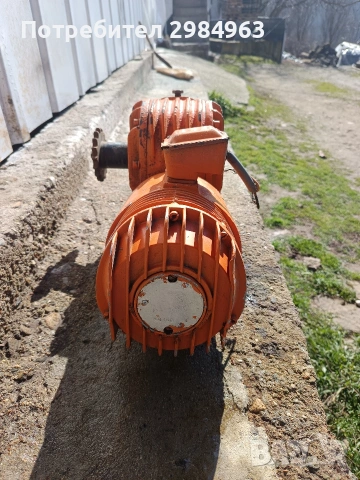 Продавам трифазен редуктор, снимка 4 - Електродвигатели - 53643726