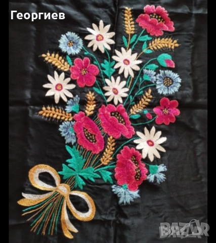 Ръчно тъкан кавиьор,бродирани възглавници,и карета., снимка 6 - Други - 35686041