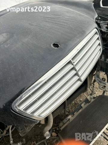Преден капак W203, снимка 4 - Части - 53952830