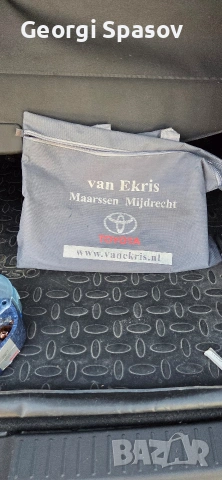 Тойота чанта с комплект крушки