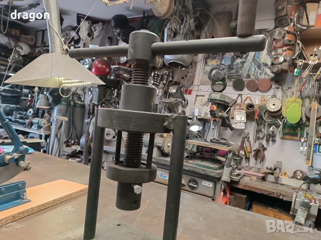Винтова преса , снимка 2 - Други машини и части - 54076516