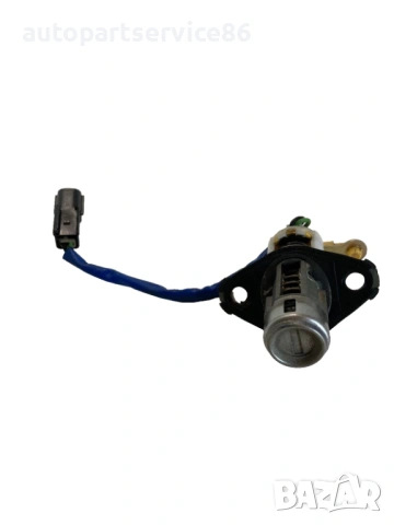 Цилиндър на заключване на заден капак за KIA Sportage (2007)