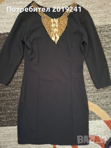 Черена рокля със златисти елементи, снимка 4 - Рокли - 53215192