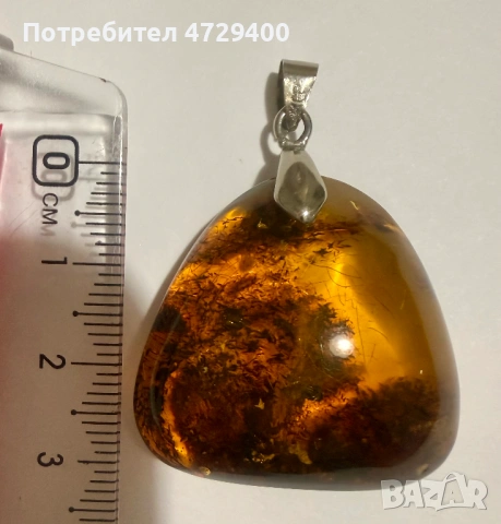 Висулка от естествен балтийски кехлибар 3 х 3 см, снимка 2 - Колиета, медальони, синджири - 53395555