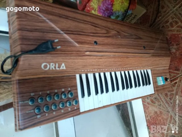 синтезатор ORLA original, клавир, йоника, пиано 🎹, снимка 1