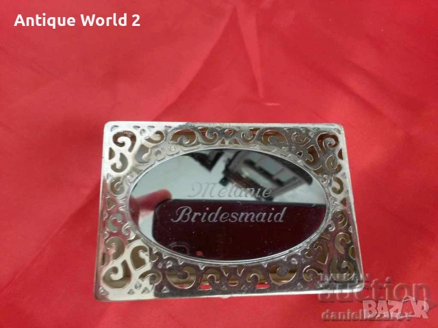 Красива Метална Кутия за Бижута, снимка 2 - Антикварни и старинни предмети - 53227908