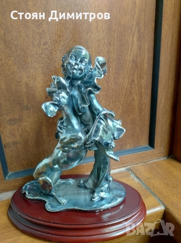 Прекрасна статуетка на клоун и куче,красота, височина 25см, тежи 980гр.ръчна работа , снимка 13 - Колекции - 52021296