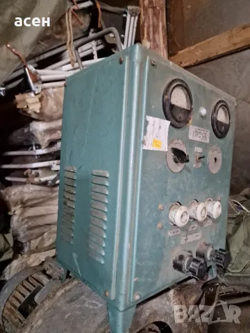 апарат за зареждане на акумулатори , снимка 2 - Аксесоари и консумативи - 49746211