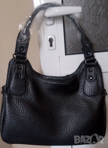 дамска чанта, снимка 3 - Чанти - 53694737