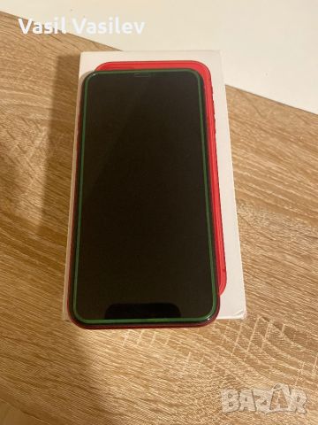 iPhone 11 64 GB red +3 калъфчета, снимка 3 - Apple iPhone - 46021230