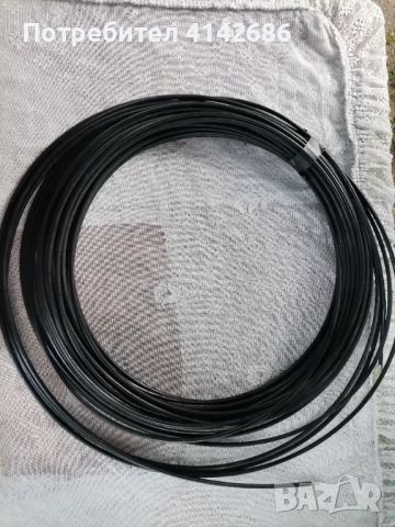 Оптичен кабел с 8 влакна , снимка 1 - Кабели и адаптери - 46370815