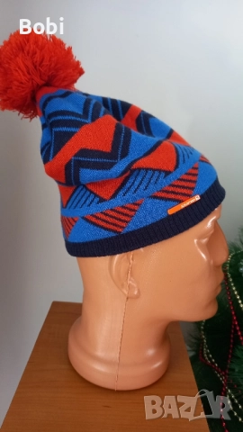 Зимна шапка salomon , снимка 2 - Шапки - 52503967