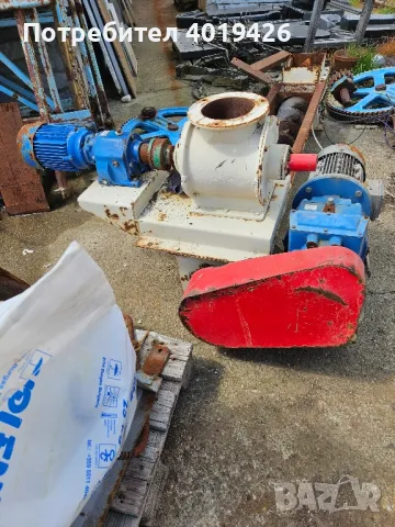 шнек с редуктор и подаваща клапа, снимка 11 - Други машини и части - 50061409