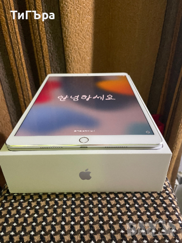 Apple iPad Pro 1st Gen. 256GB, Wi-Fi 10.5 in А1701 Silver + Кутия, снимка 9 - Таблети - 44940452