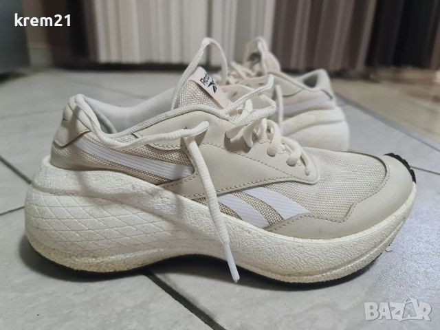 Reebok Metreon Chalk W дамски 38номер, снимка 15 - Маратонки - 45568220