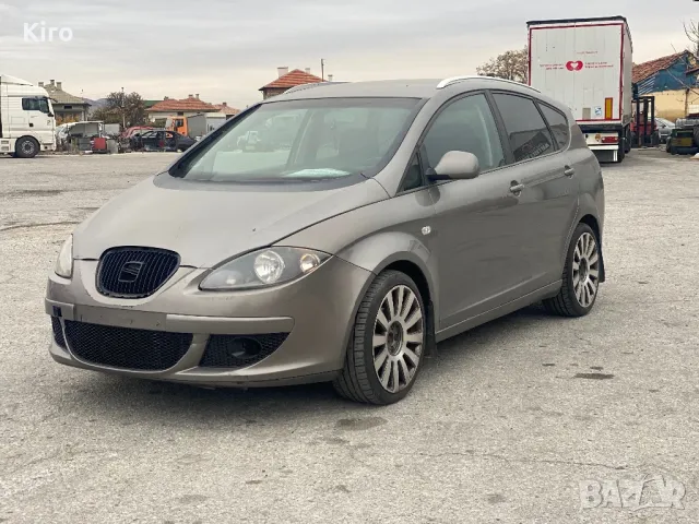 Seat Altea XL 1.9 TDI, снимка 2 - Автомобили и джипове - 47429595