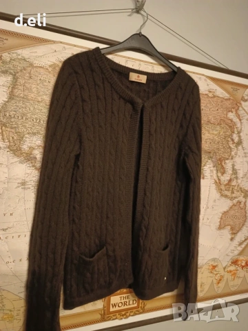 Aigner Original Size S 100% Кашмир , снимка 2 - Жилетки - 53230488