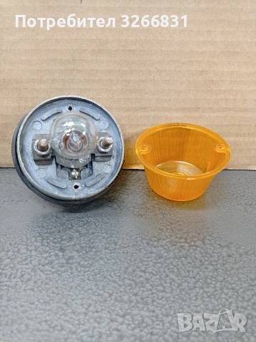 камион ЗИЛ преден мигач , снимка 2 - Части - 53619128