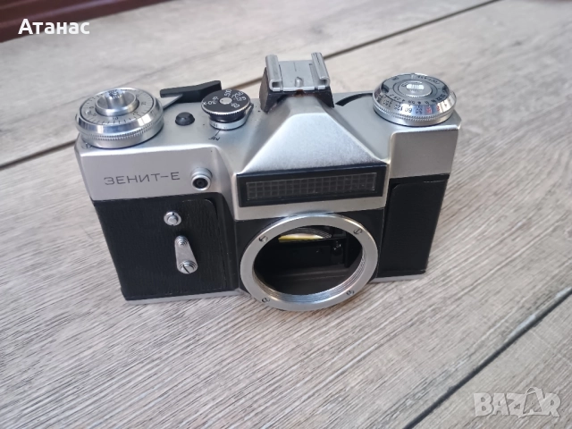 Фотоапарат Зенит Е, снимка 3 - Фотоапарати - 52399099