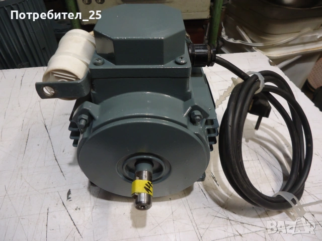 Монофазен ел.мотор 0,37KW - 1400 об/мин., снимка 3 - Електродвигатели - 53820967