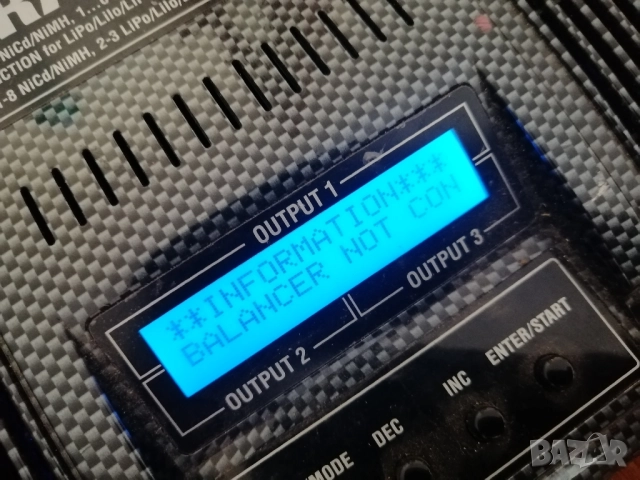 Зарядно устройство за батерии GRAUPNER Ultra Trio plus 14, снимка 11 - Друга електроника - 51475809