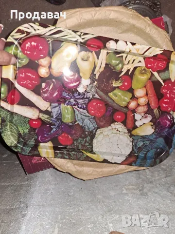 Подноси за сервиране , снимка 4 - Аксесоари за кухня - 50419776