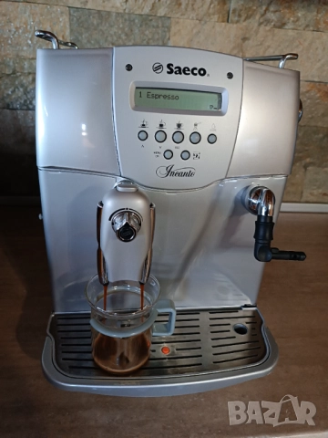 Кафемашина Saeco Incanto , снимка 2 - Кафемашини - 52505559