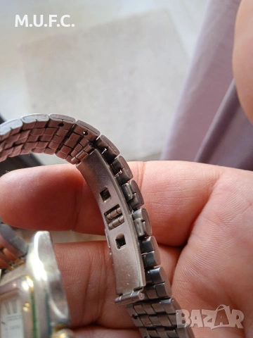 Часовник Cartier 6220 24Gold Дамски , снимка 5 - Антикварни и старинни предмети - 53845043