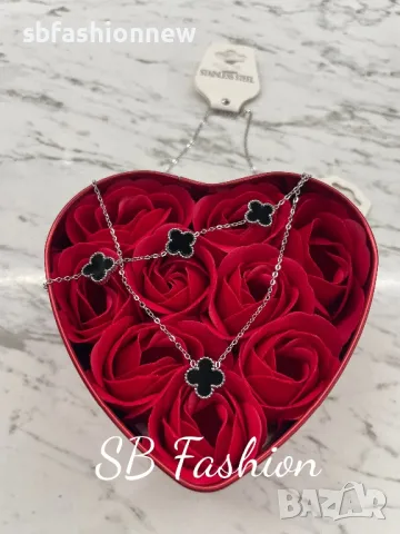 Van Cleef комплект медицинска стомана, снимка 6 - Колиета, медальони, синджири - 50024950